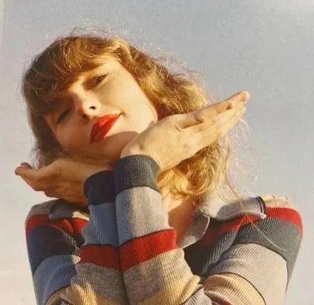 1989 Taylor Swift PFP