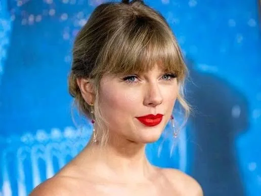 Taylor Swift PFP