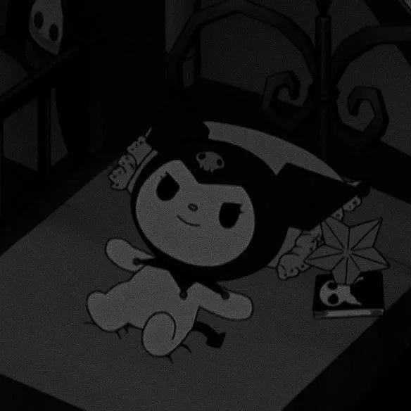 Kuromi PFP Black