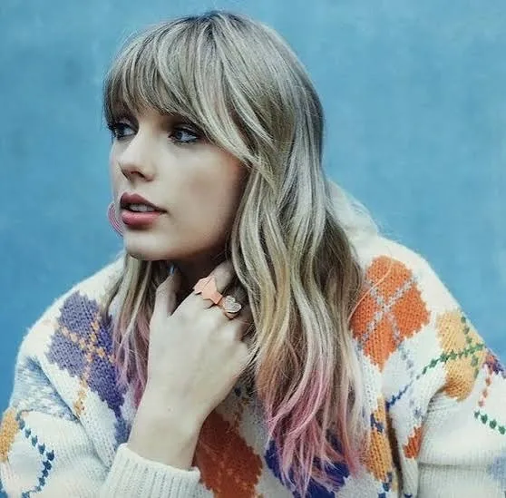Lover Taylor Swift PFP