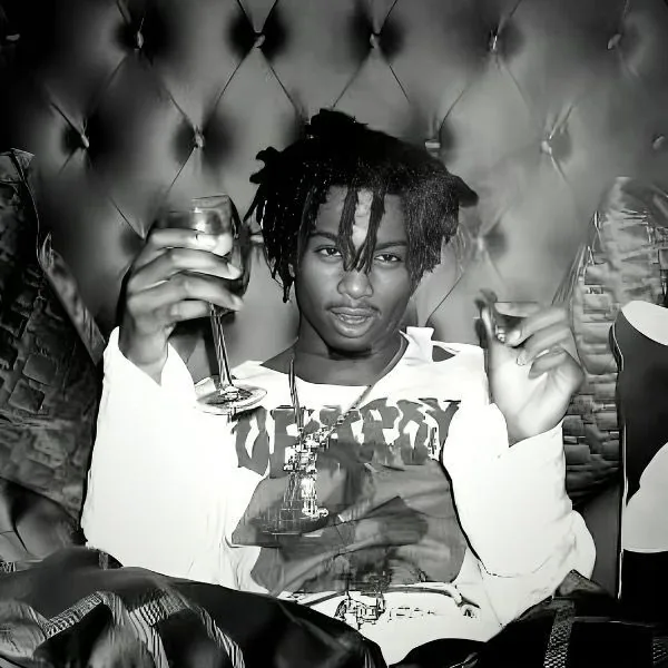 Opium PFP Black And White