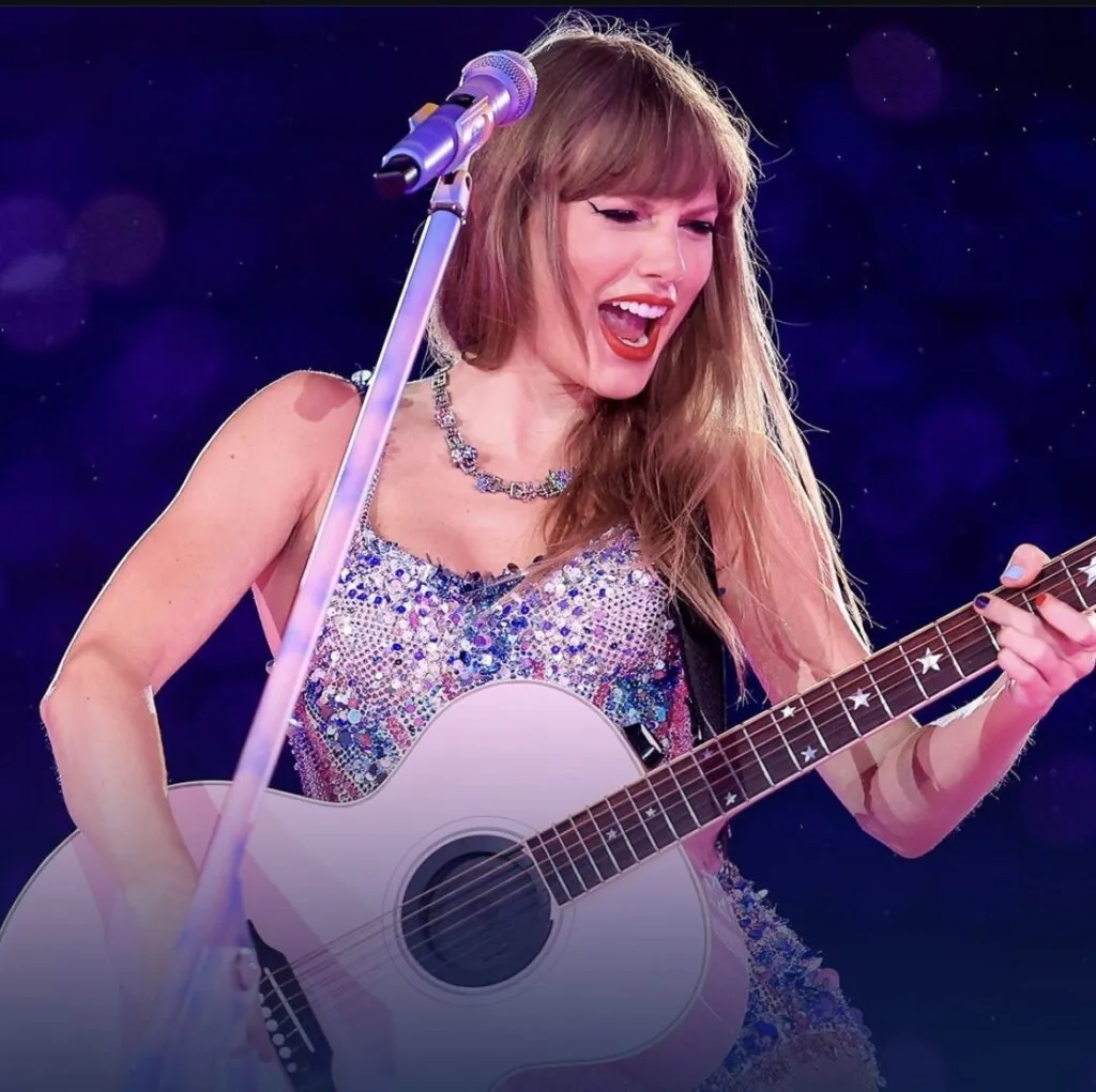 Taylor Swift PFP
