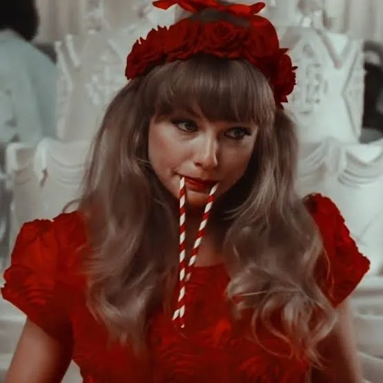 Taylor Swift PFP Funny