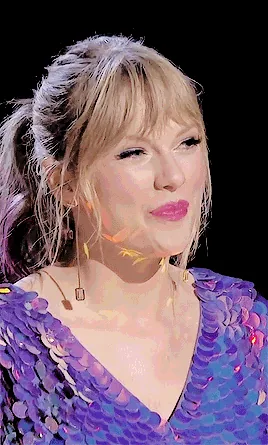 Taylor Swift PFP GIF