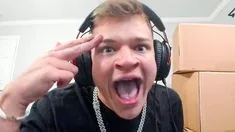Weird Jynxzi PFP