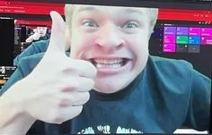 Weird Jynxzi PFP